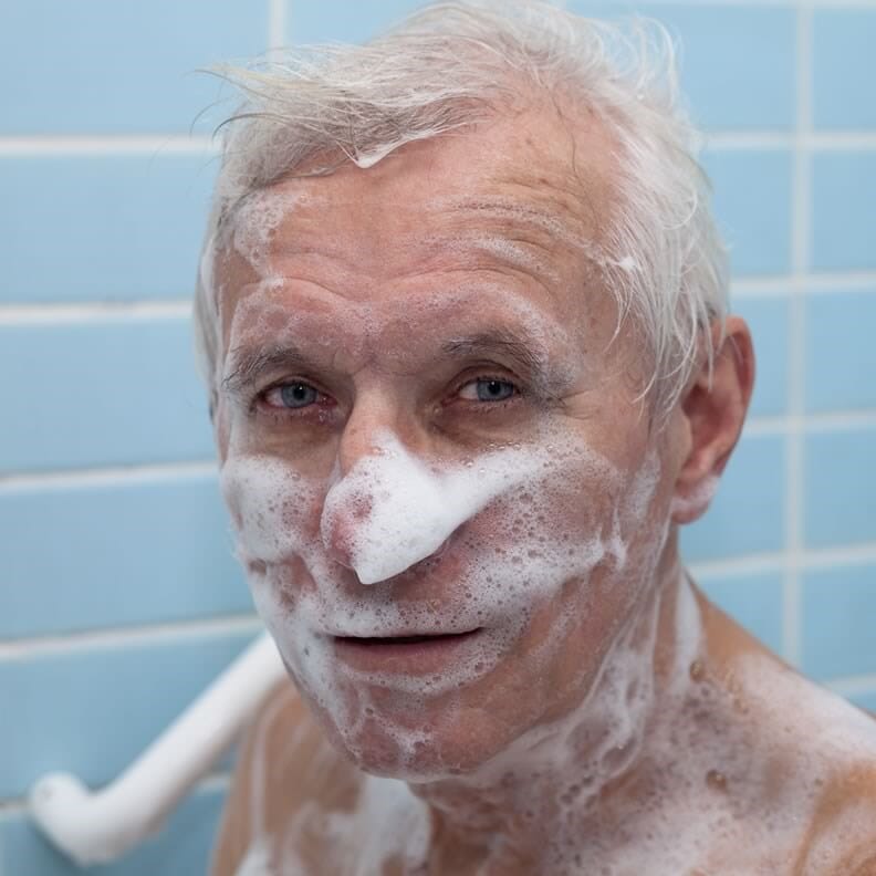 Aide à la toilette