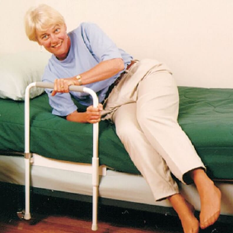 Barre d'appui pour lit