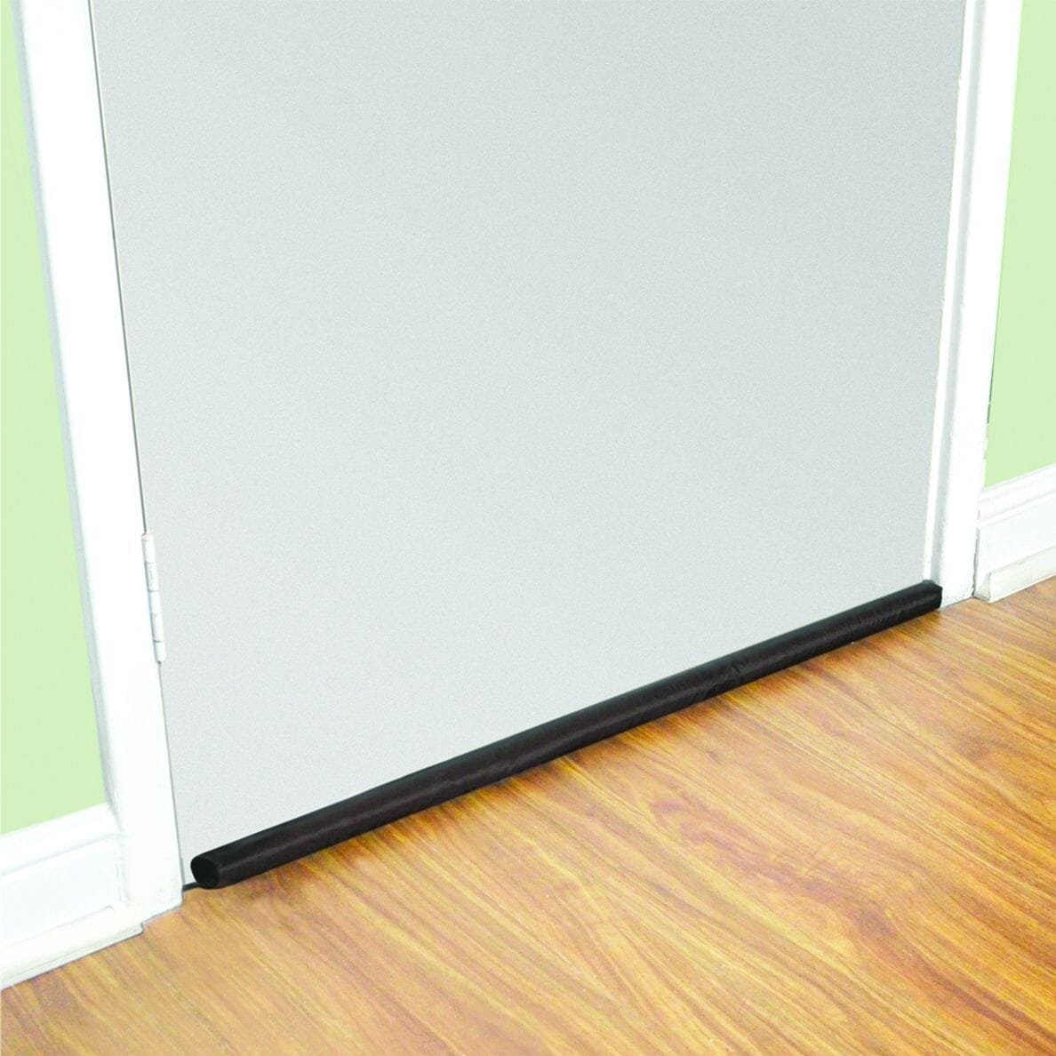 Bas de porte isolant