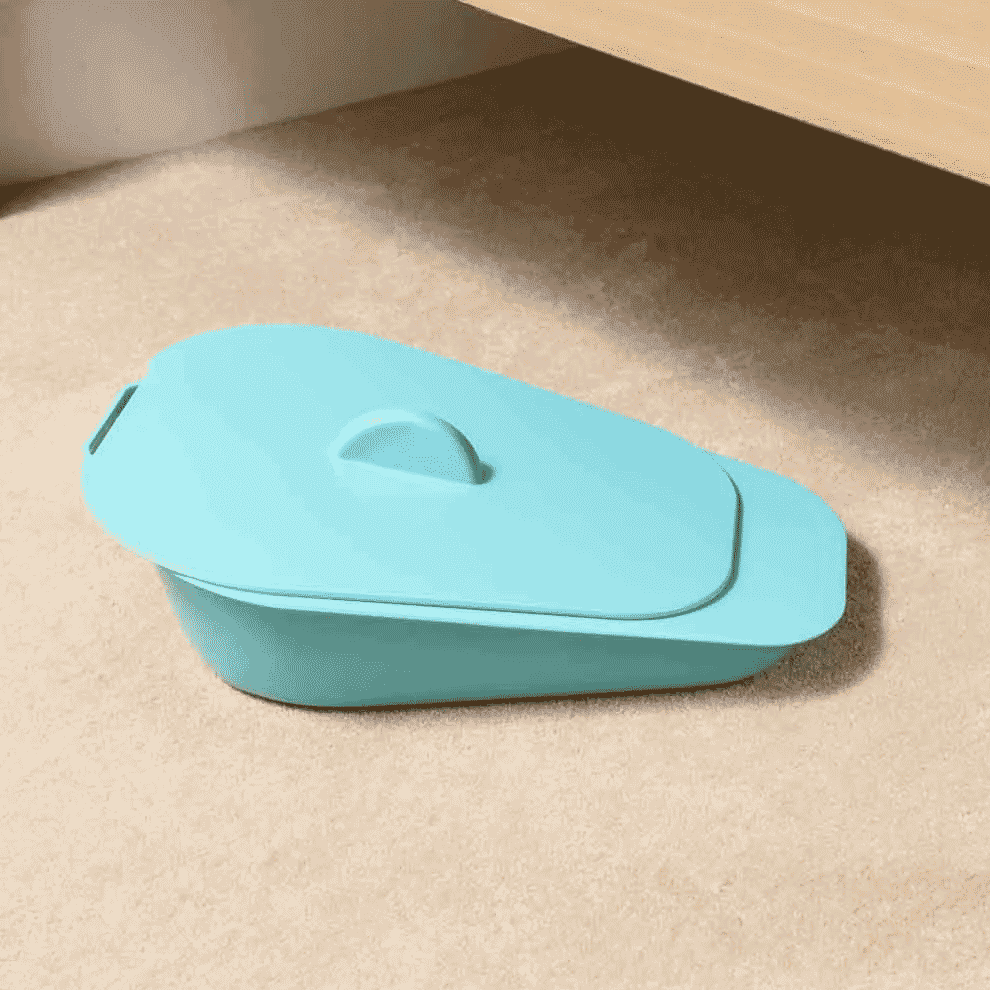 Bassin hygiénique incliné adulte avec couvercle