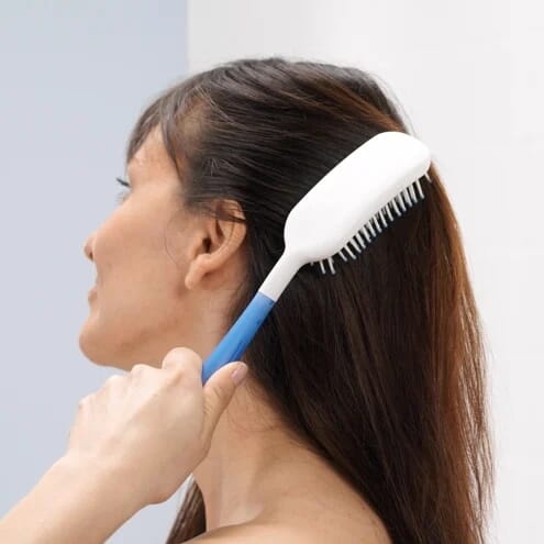 Brosse à long manche ergonomique Etac