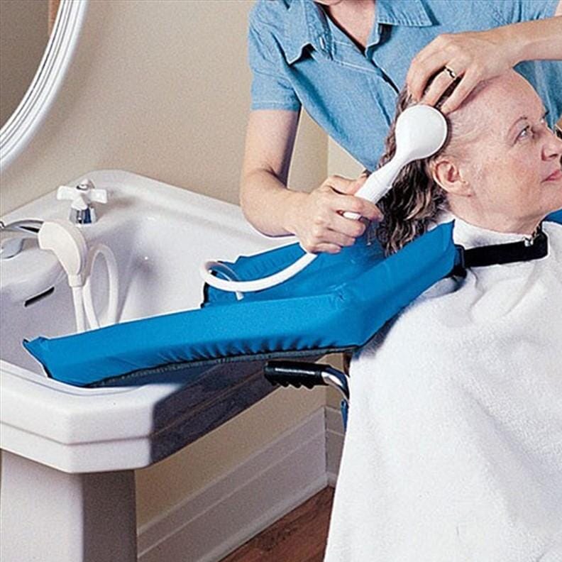 Collerette Pour Laver Les Cheveux Adulte Cape de protection pour laver les cheveux – Autonomie