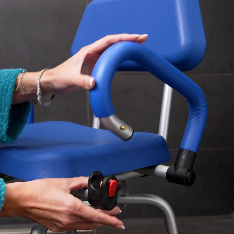 Fauteuil de douche pivotant ComfySoft