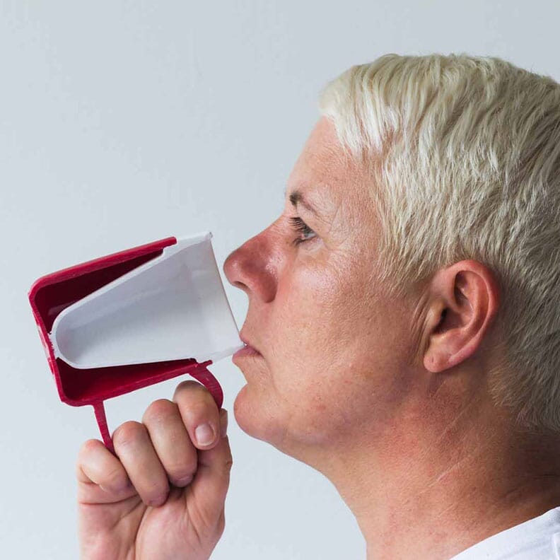 Mug isotherme Ornamin avec grande poignée