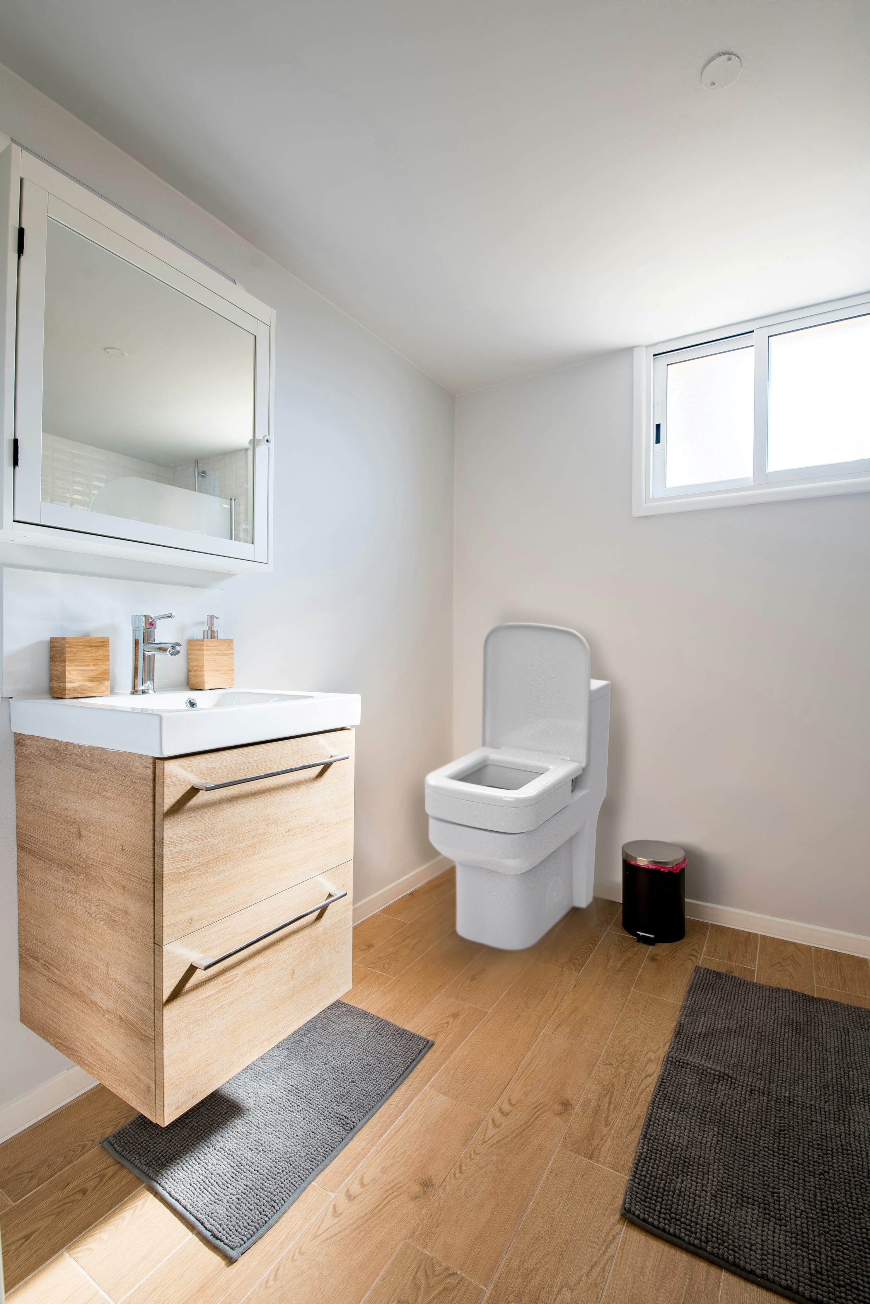 Rehausseur de toilettes carré Ashby