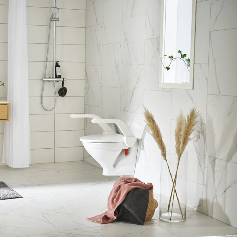 Rehausseur de toilettes ETAC My-Loo avec accoudoirs