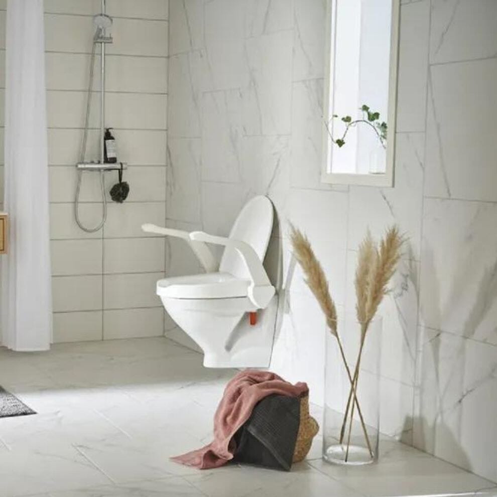 Rehausseur de toilettes ETAC My-Loo avec accoudoirs