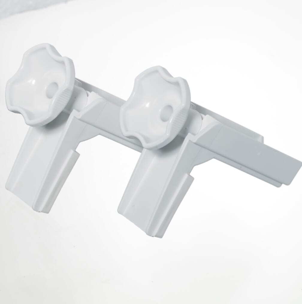 Supports de fixation pour rehausseur de toilettes Savanah