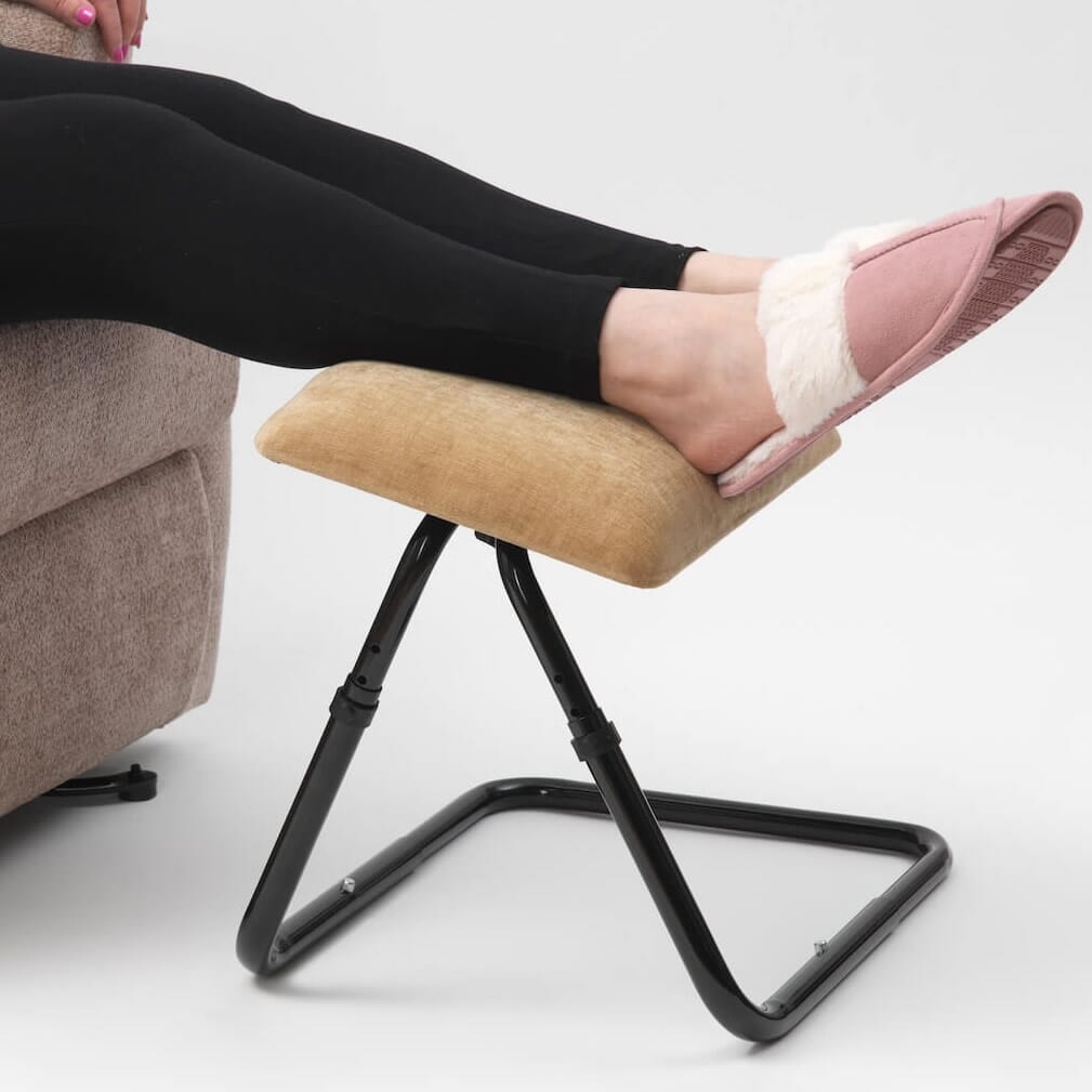 Repose-pieds rembourré ajustable