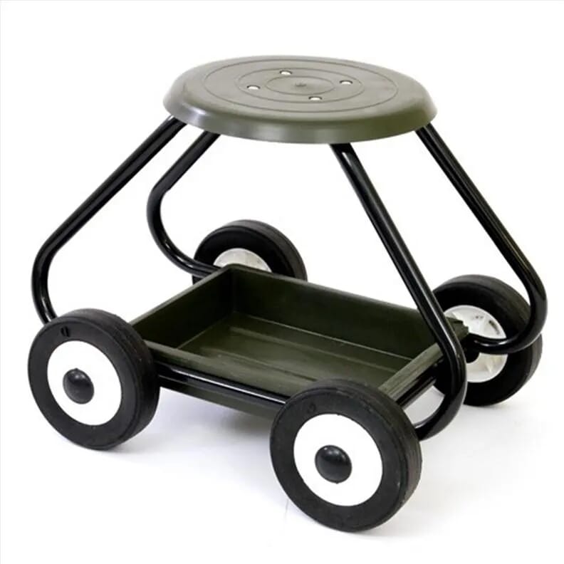 Tabouret de jardin avec roues