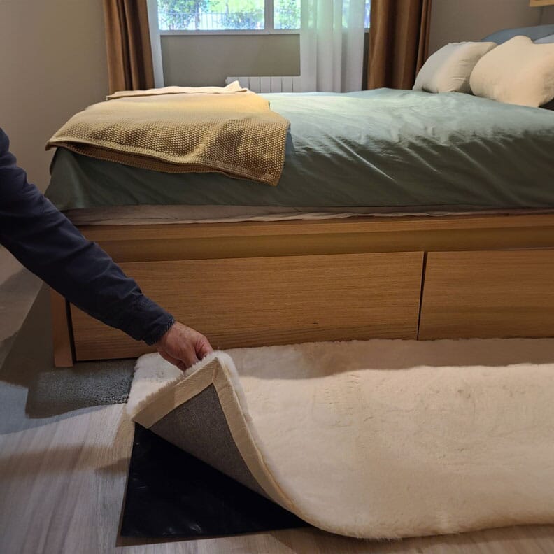 Tapis alarme de descente de lit