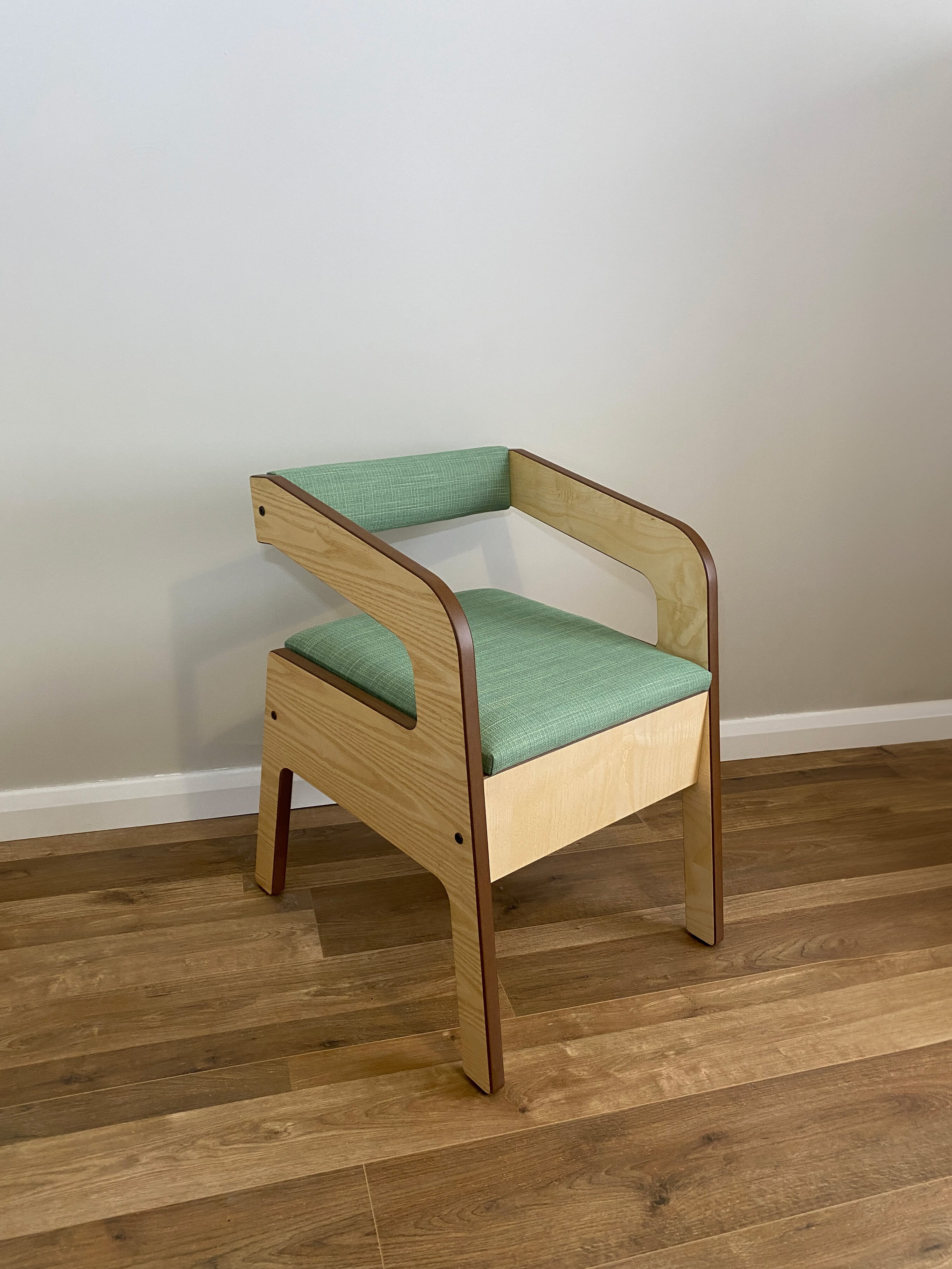 Chaise pot scandinave Timberry